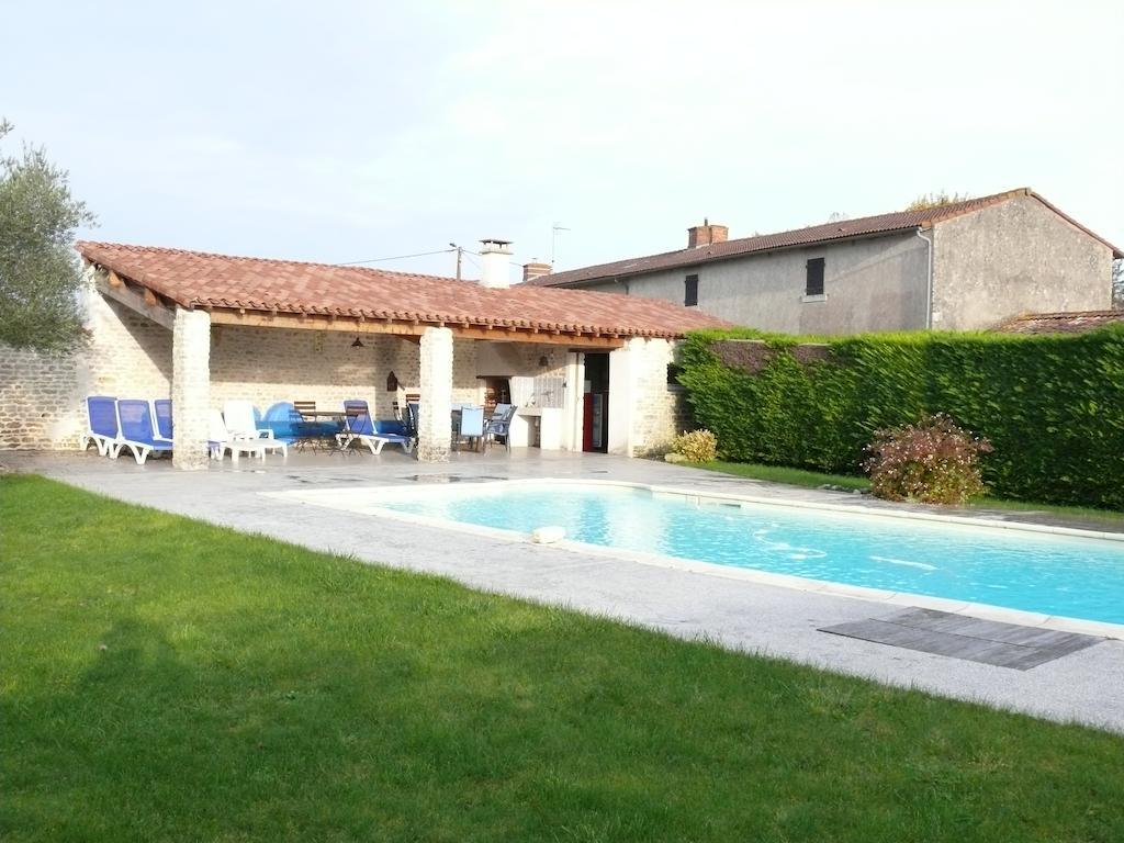 Gîte du Clos de la Vigne Montreuil  Chambre photo