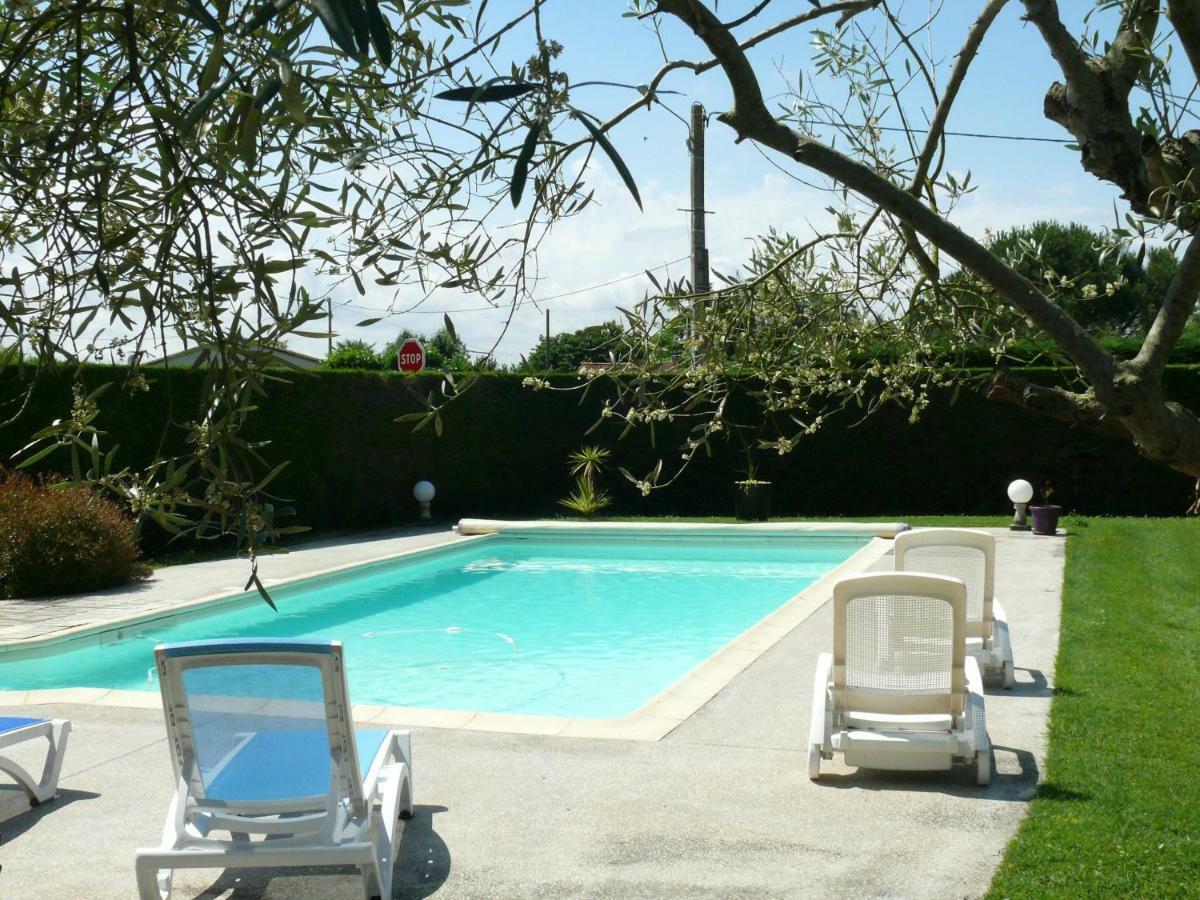 Gîte du Clos de la Vigne Montreuil  Extérieur photo